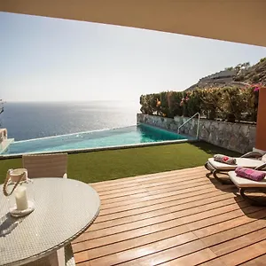 https://serenity-amadores.in-canary-islands.com