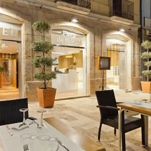 https://placa-de-la-font.catalonia-hotels.com